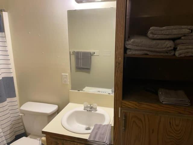 Charming 1-Br Upstairs Apartment Near Fort Sill! Lawton Εξωτερικό φωτογραφία